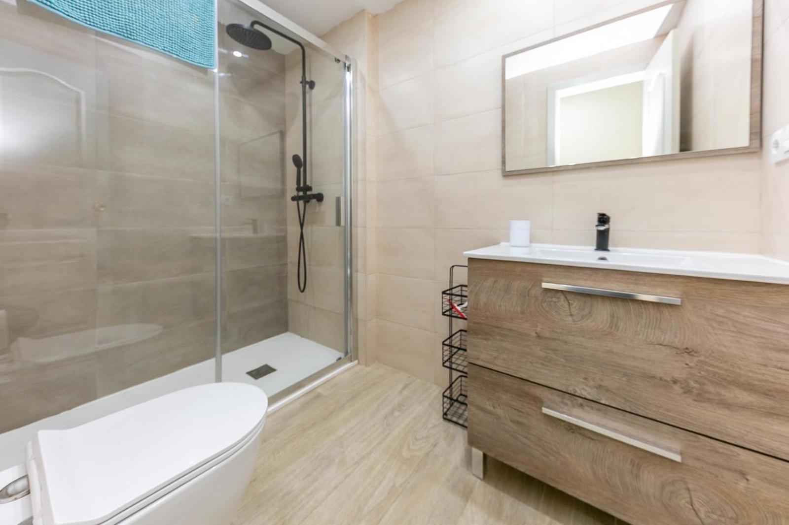 פואנגירולה Penthouse Beach Apartment מראה חיצוני תמונה