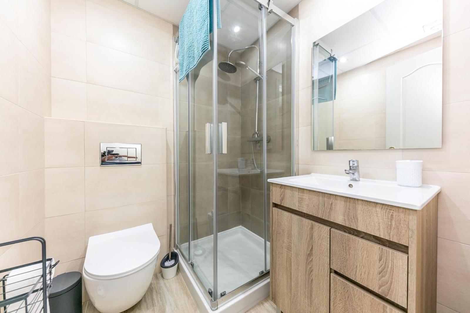 פואנגירולה Penthouse Beach Apartment מראה חיצוני תמונה